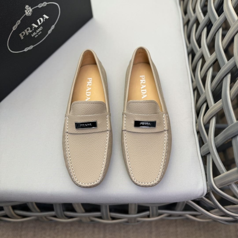 Pra*a leather shoes